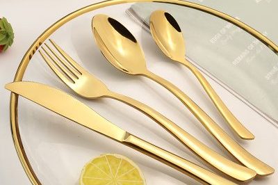 Thick 4-piece stainless steel tableware set (4)