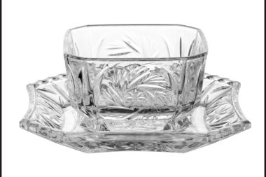 Turkish style carved clear glass bowl (2)