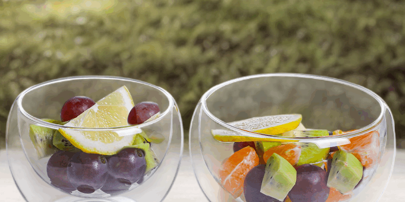 glass fruit and yogurt bowl
