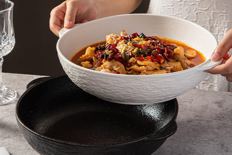 ceramic double-eared ramen soup bowl