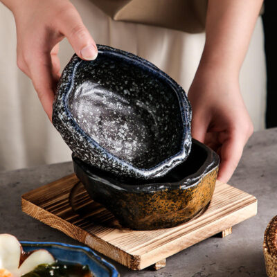 ceramic bowl with tray for snacks