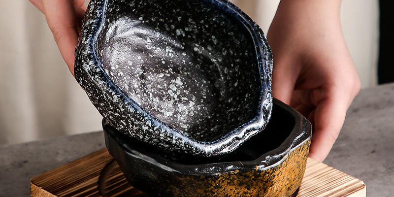 ceramic bowl with tray for snacks
