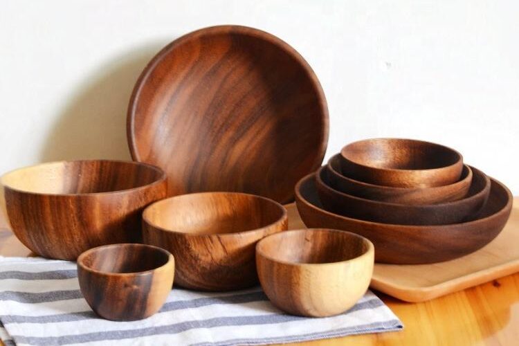 wooden serving salad bowl retro style