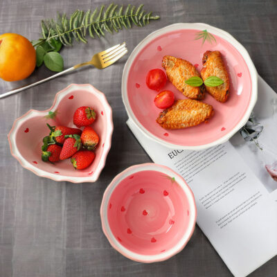 Cute strawberry ceramic bowl for noodles