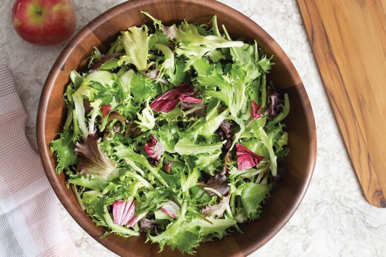 Alt: Modern acacia wood mini salad bowl